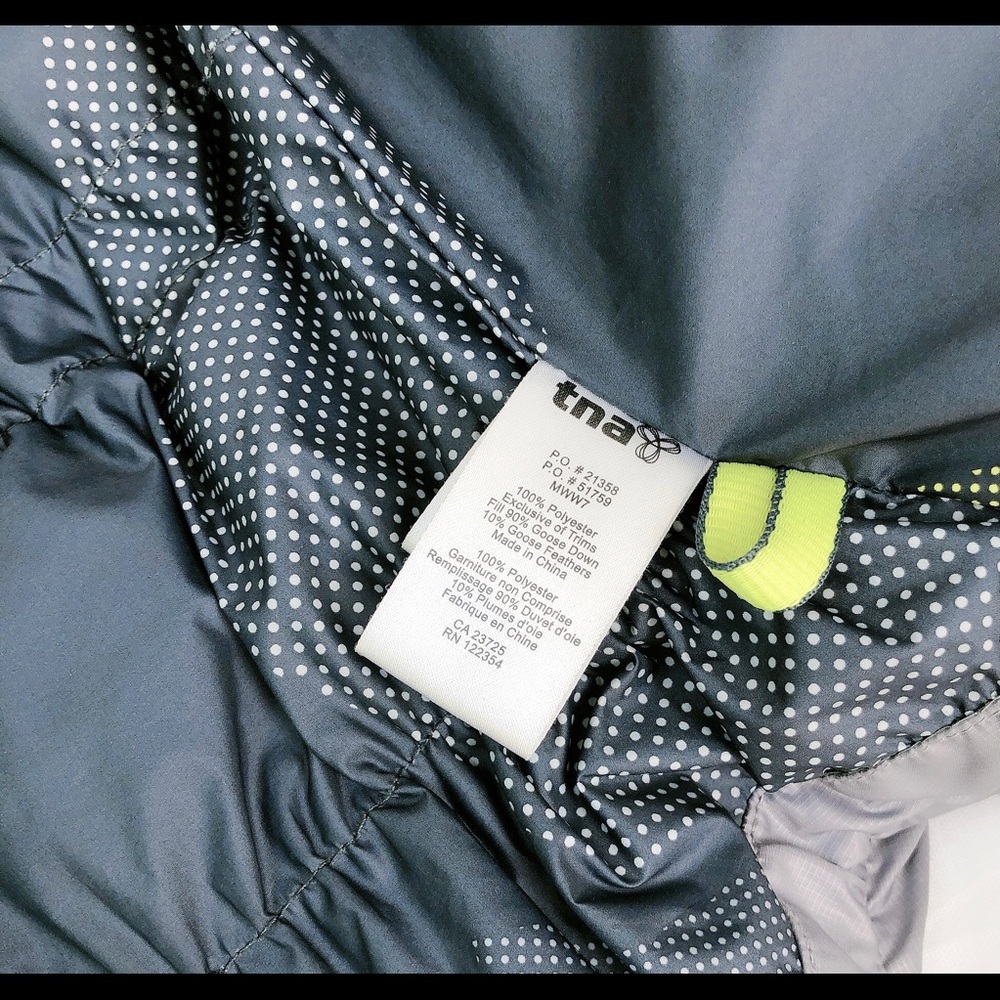 TNA down jacket - Picture 7 of 8